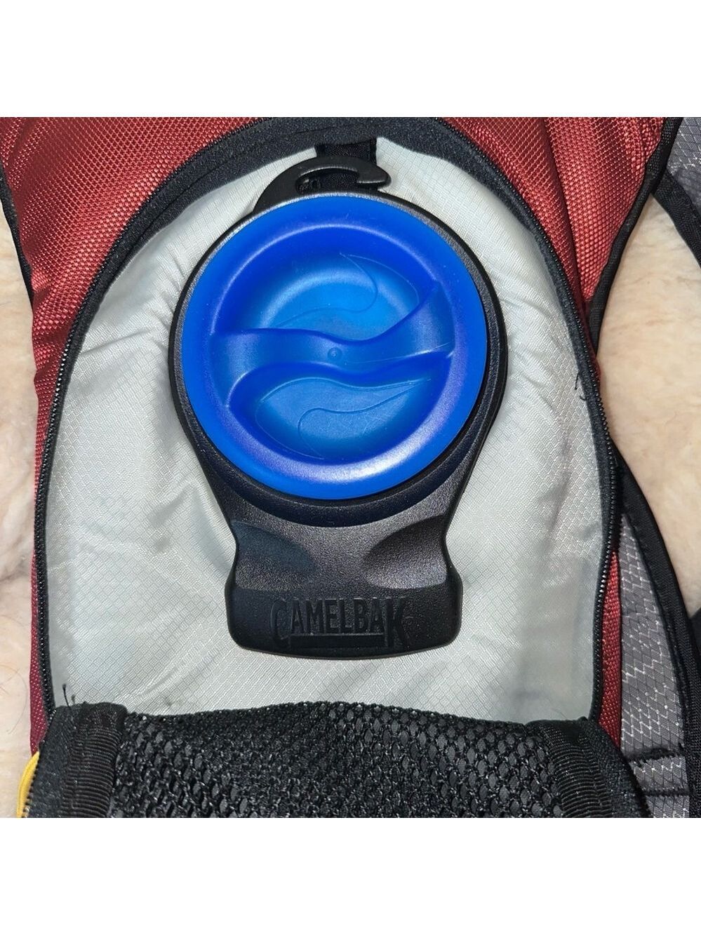 Camelbak Zoid 2.1L Hydration Backpack Burnt Orange/Dk Gray With Bladder - Picture 3 of 8